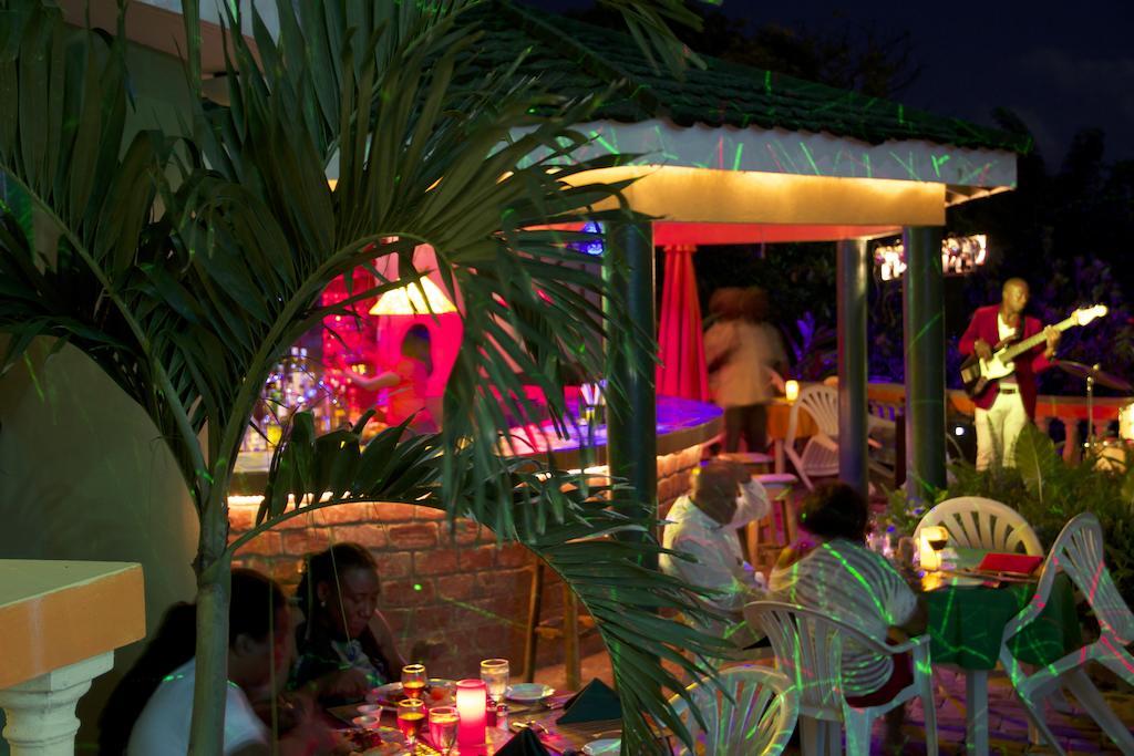 פורט אנטוניו Match Resort מראה חיצוני תמונה